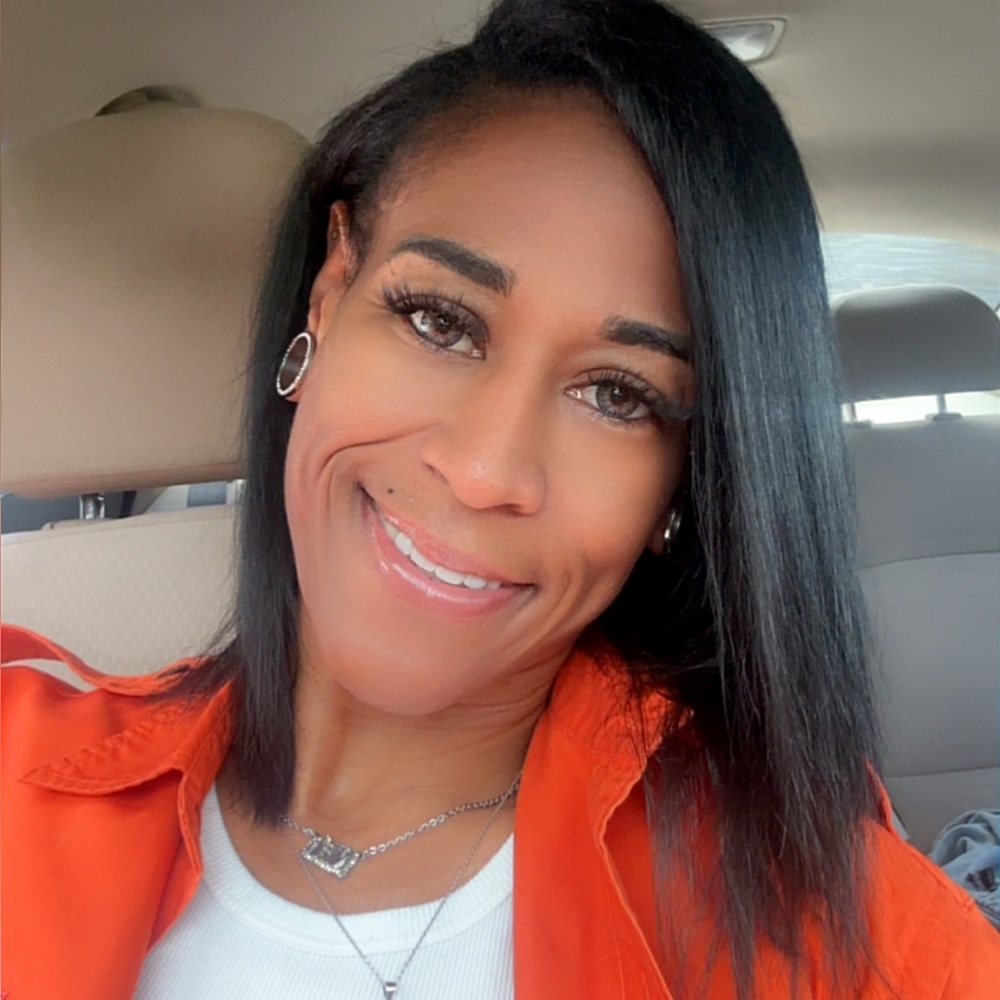 Meet your Posher, Nitah 💋